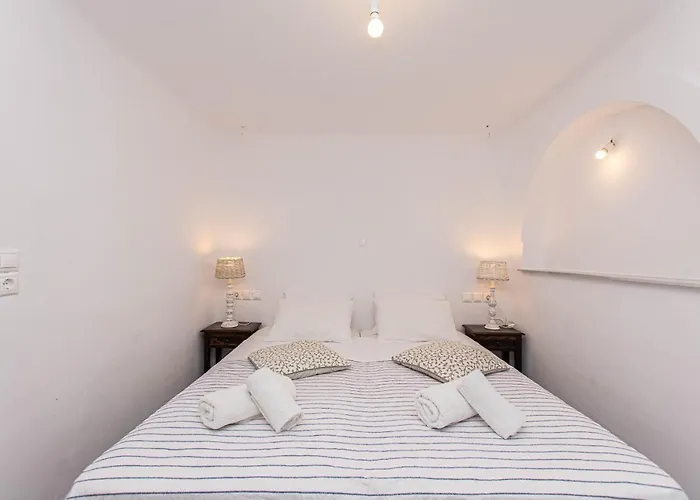 Hotel Peristeronas Village