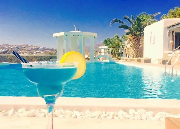 Peristeronas Village Hotel