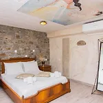 قرية بيريستيروناس 3*