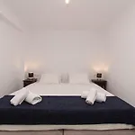 فندق قرية بيريستيروناس Klouvas