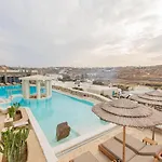 قرية بيريستيروناس 3*