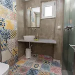 قرية بيريستيروناس 3*