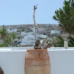 فندق قرية بيريستيروناس 3*