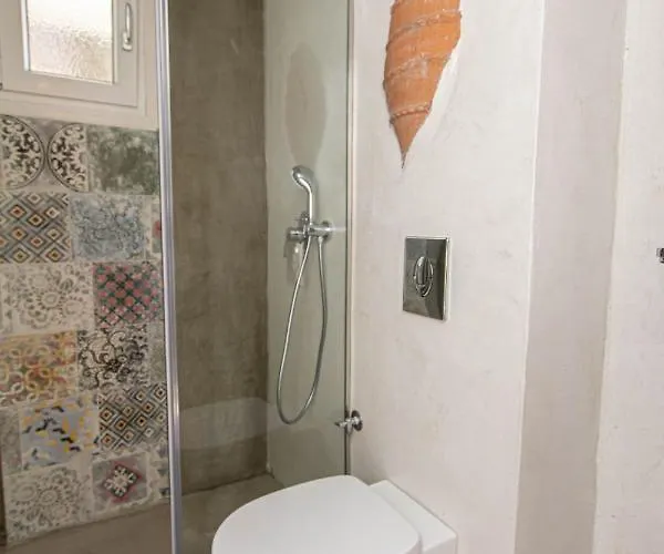 Peristeronas Village מלון Klouvas