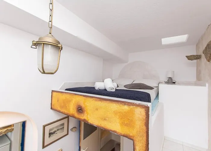 מלון Peristeronas Village