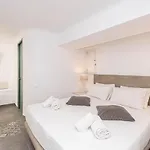 Peristeronas Village Szálloda 3*