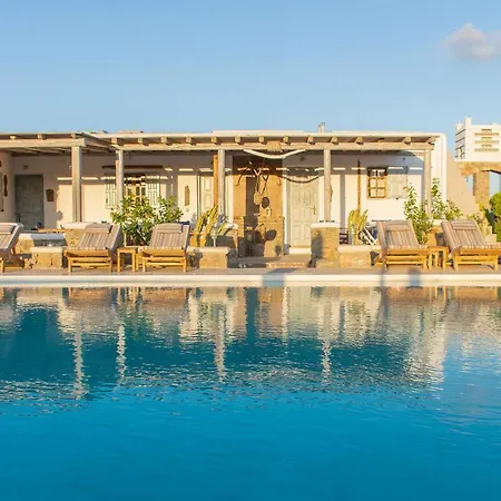 派李斯特洛纳斯村公寓 3*