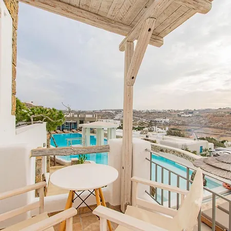 派李斯特洛纳斯村公寓 3* 克洛瓦斯