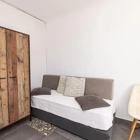 Peristeronas Village 호텔 클라우바스