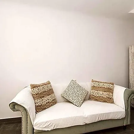 Hotel Peristeronas Village 3*