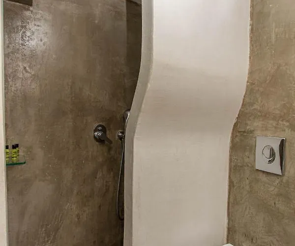 Отель Peristeronas Village Klouvas