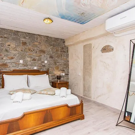 Otel Peristeronas Village 3*