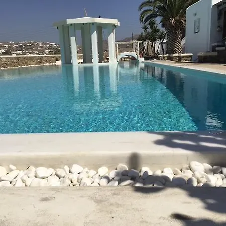 Peristeronas Village Otel Klouvas