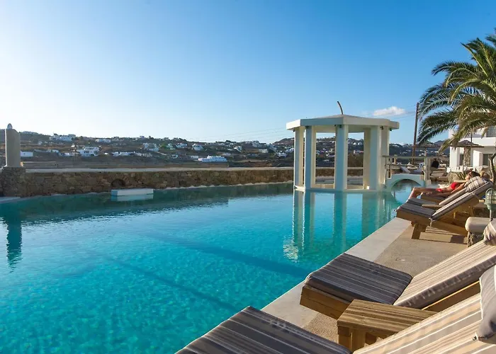 قرية بيريستيروناس